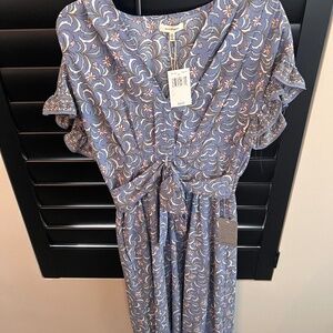 Women’s Mid-length Dress